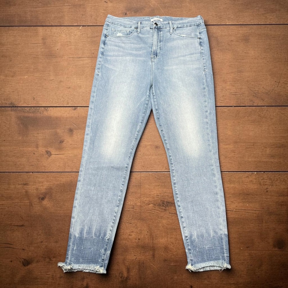 Good American Good Legs High Rise Skinny Jean Light Wash Raw Hem Size 16 W34xL29
